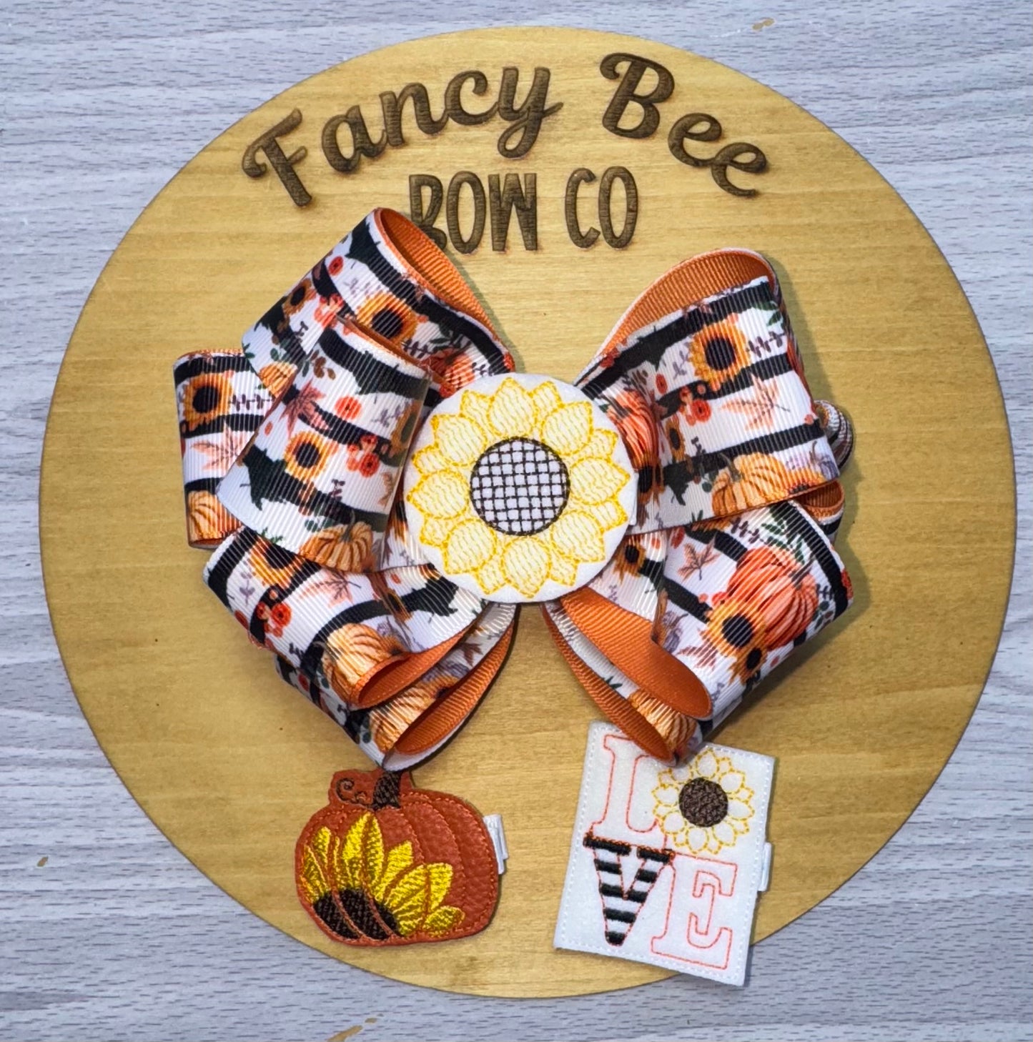 Fall Beehive Style Bow w/ Detachable Feltie Set