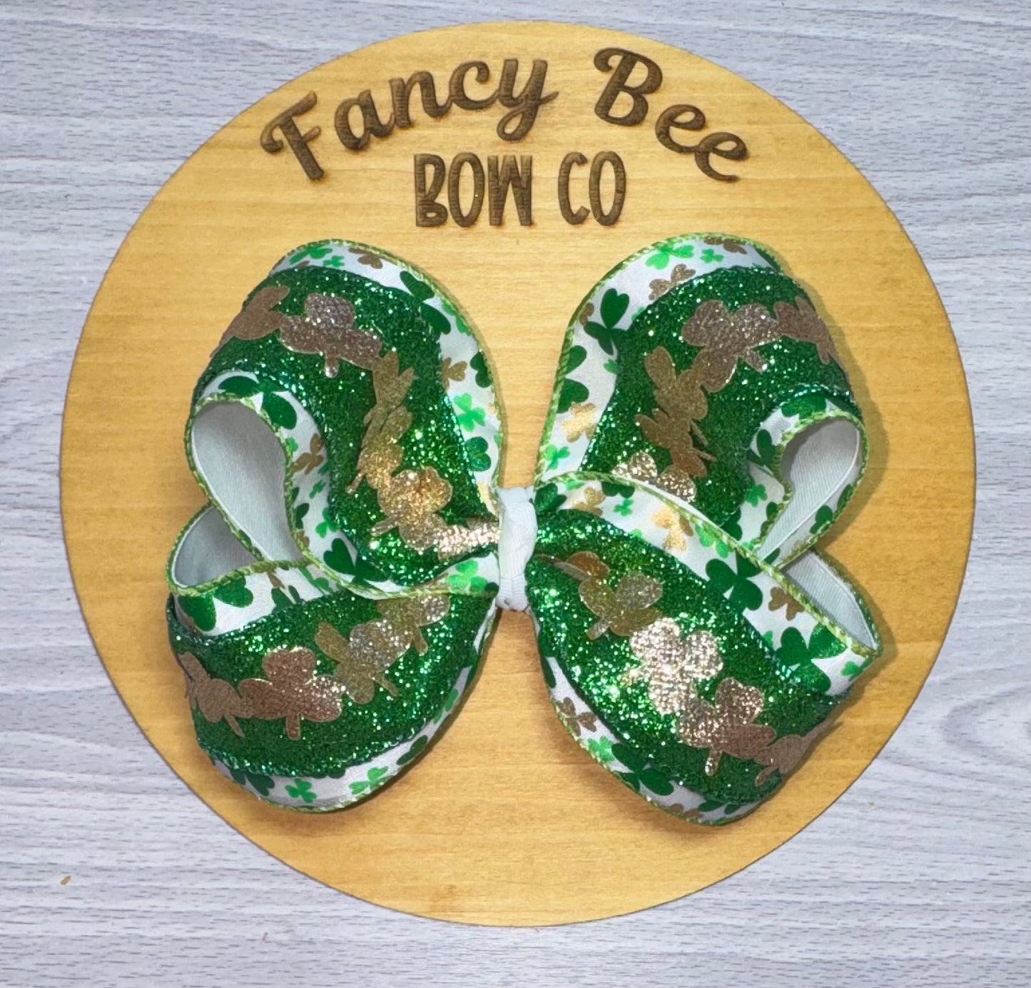 Shamrock Queen Style Hairbow