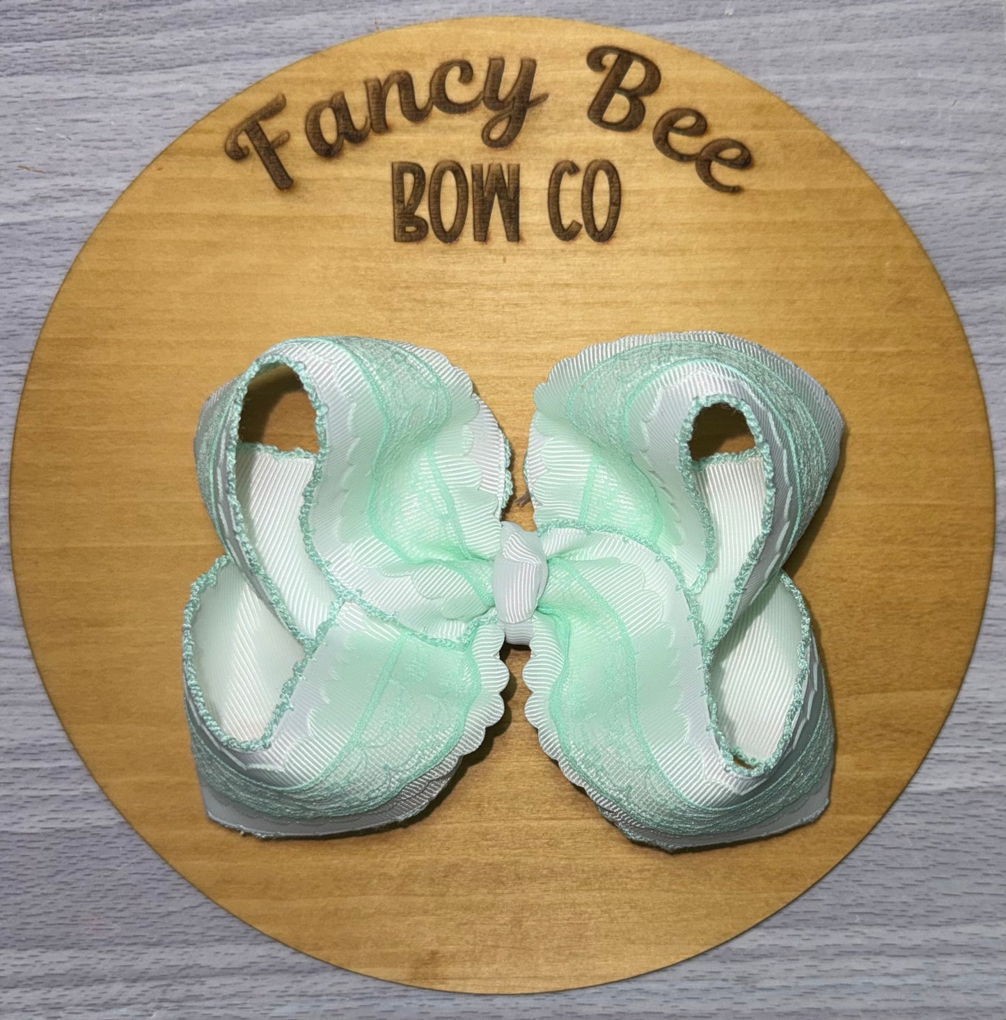 Mint Lace Queen Style Bow