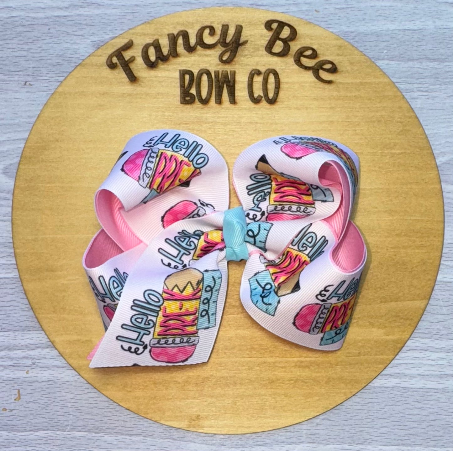 Hello (Grade) Queen Style Bow