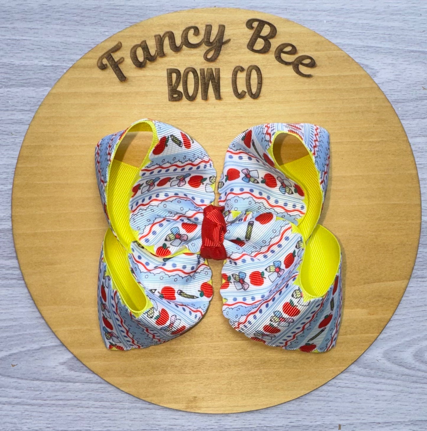 B2S Good Apple Queen Style Bow