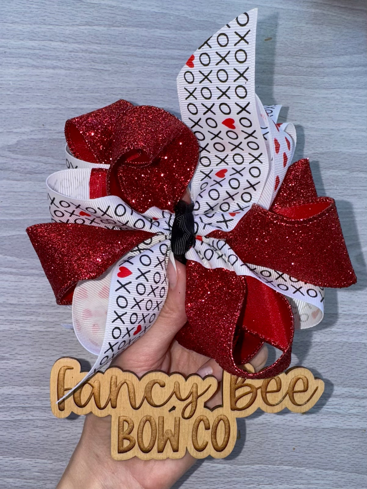 XOXO Valentine's OctoBow