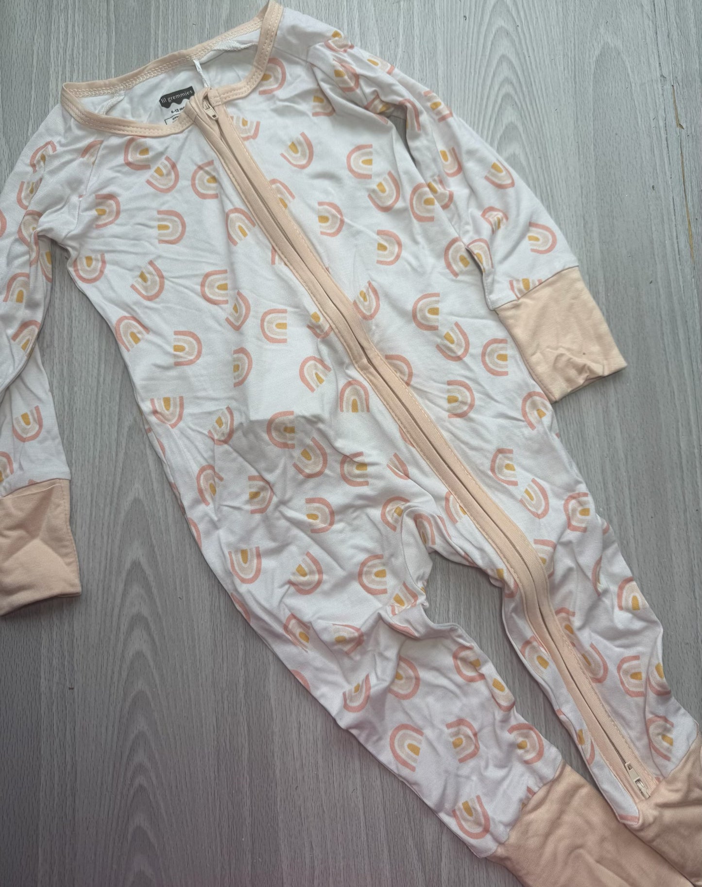 RTS Lil Gremmies Rainbow Sleeper