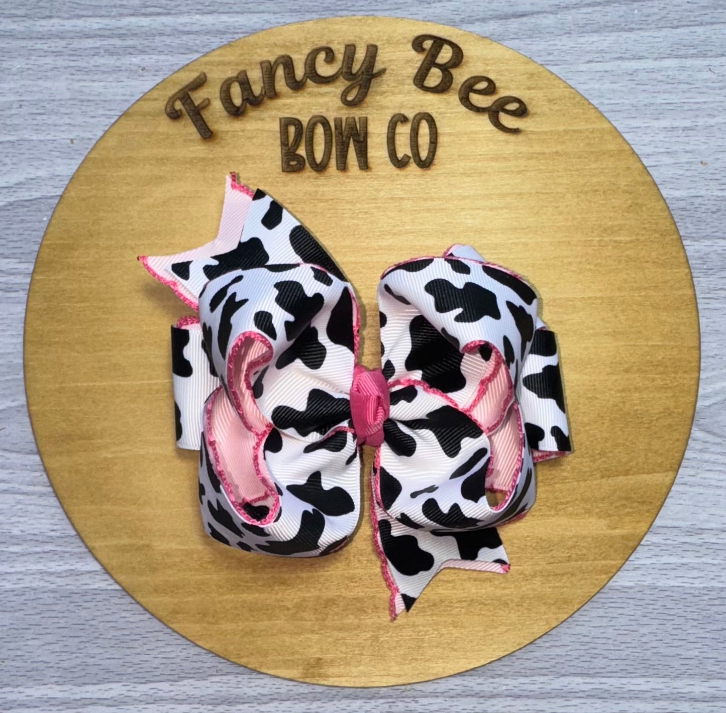 Cow & Moonstitch Pink Honey Stlye Bow