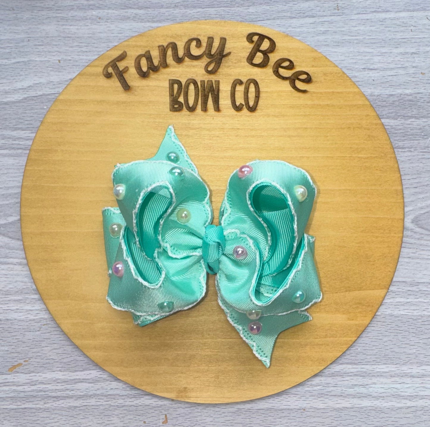Mermaid Pearls Honey Style Bow