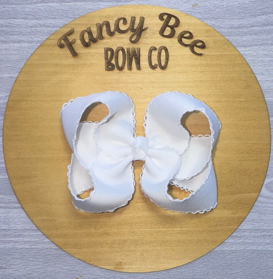 White Moonstitch Sugar Bee Style Bow