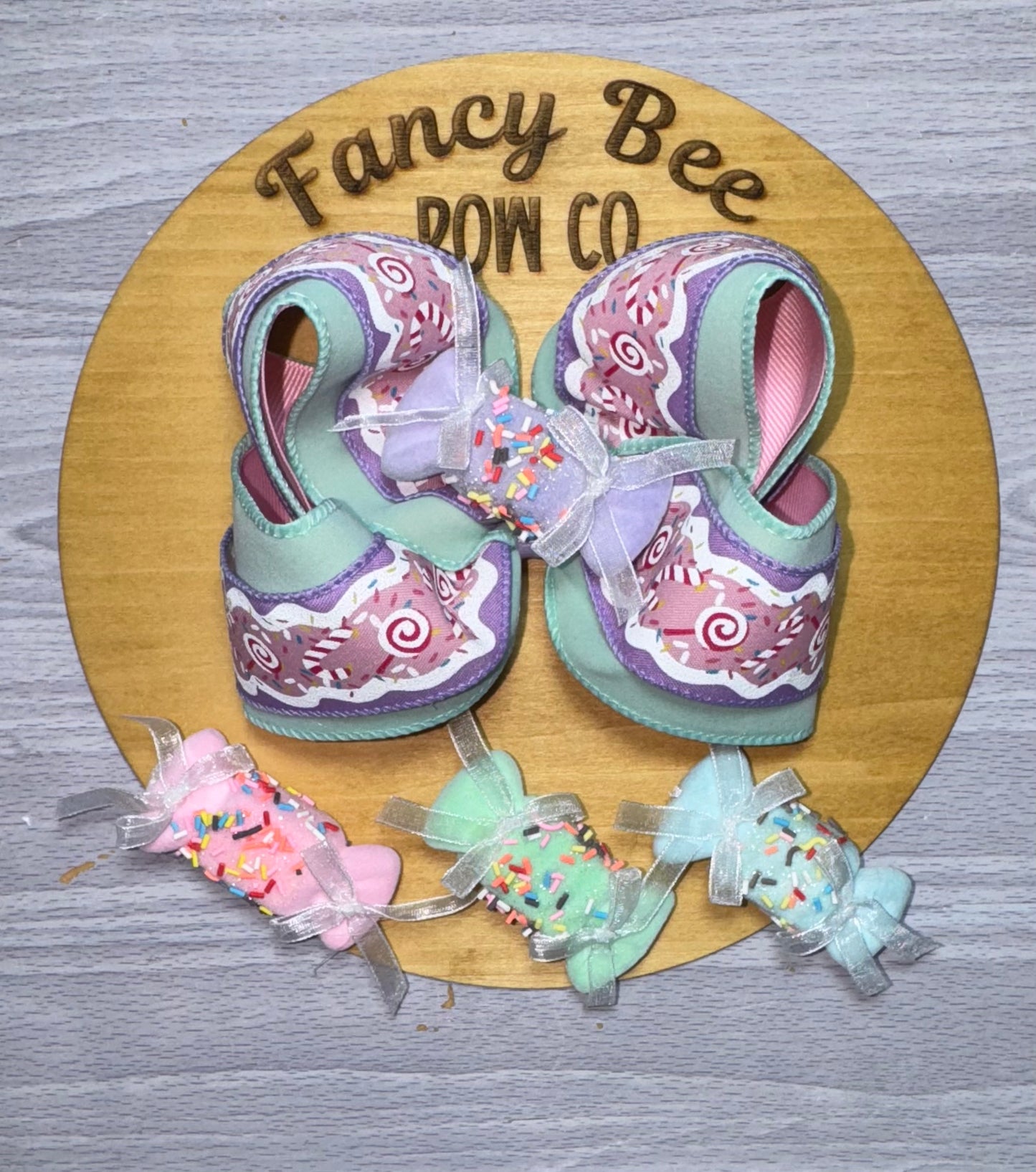 Christmas Candy Queen Style Bow