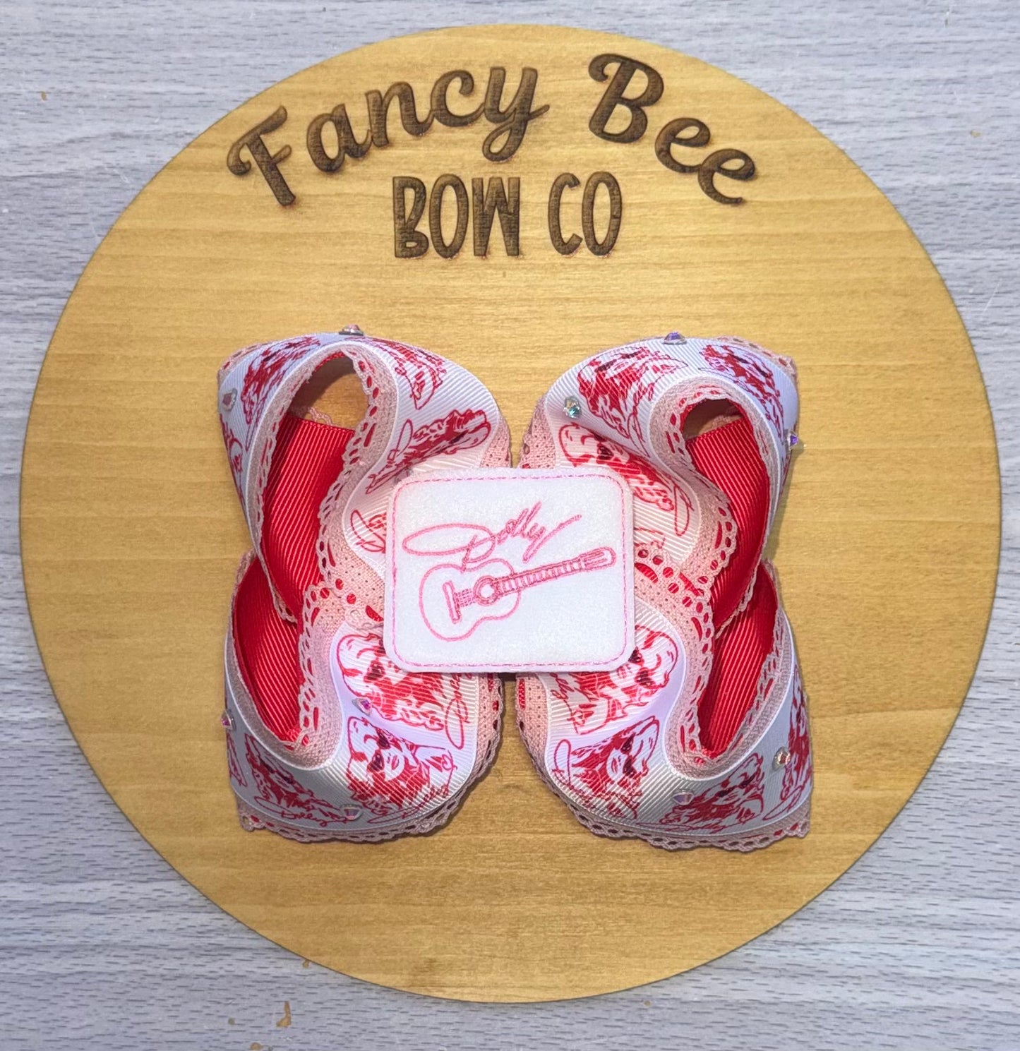 Rhinestone Dolly Queen Style Bow