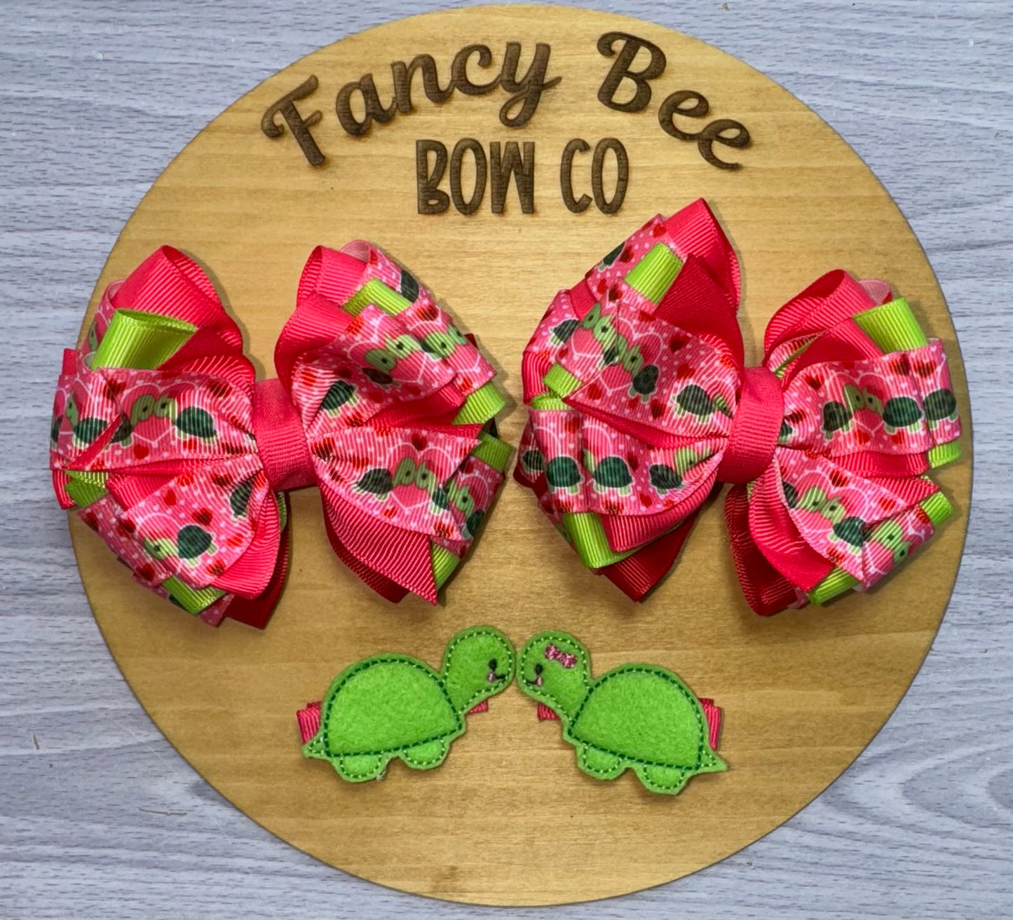 Turtley in Love Beehive Style Piggies