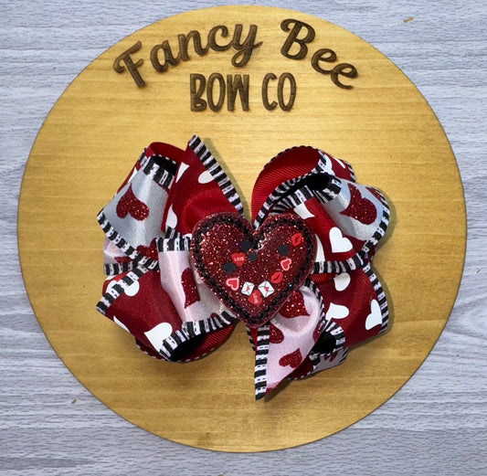 Heartbreaker Beehive Style Hairbow w/ Detachable Shaker Feltie